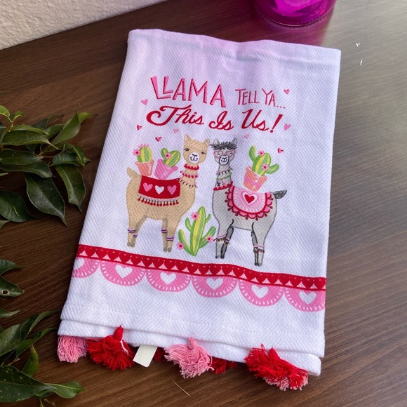 Welcome Wooden Wall Decor Plaque + 1 Hand Towel - Picture 5 of 10